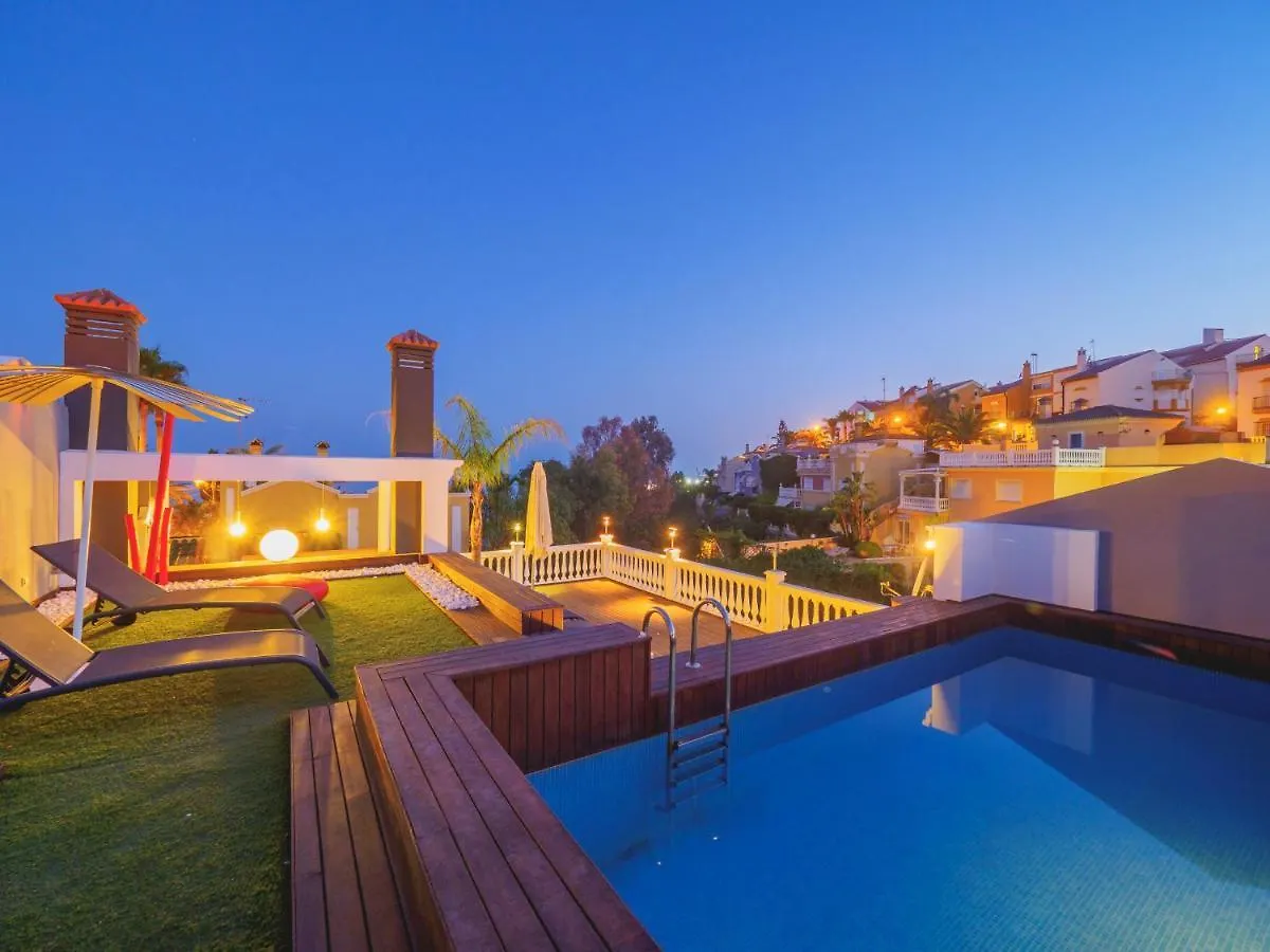 Cubo'S Gibralfaro House Center Villa Malaga 0*,