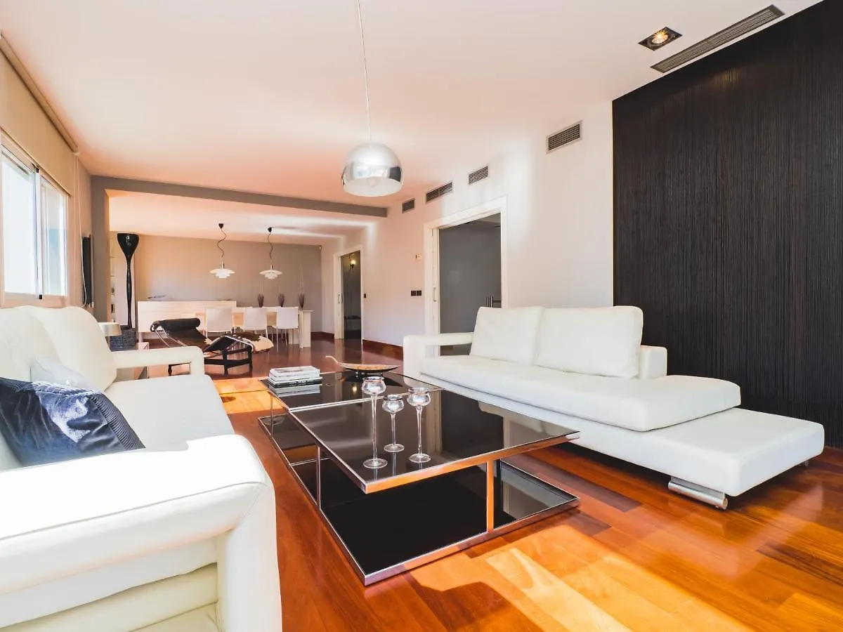 Cubo'S Gibralfaro House Center Villa Malaga