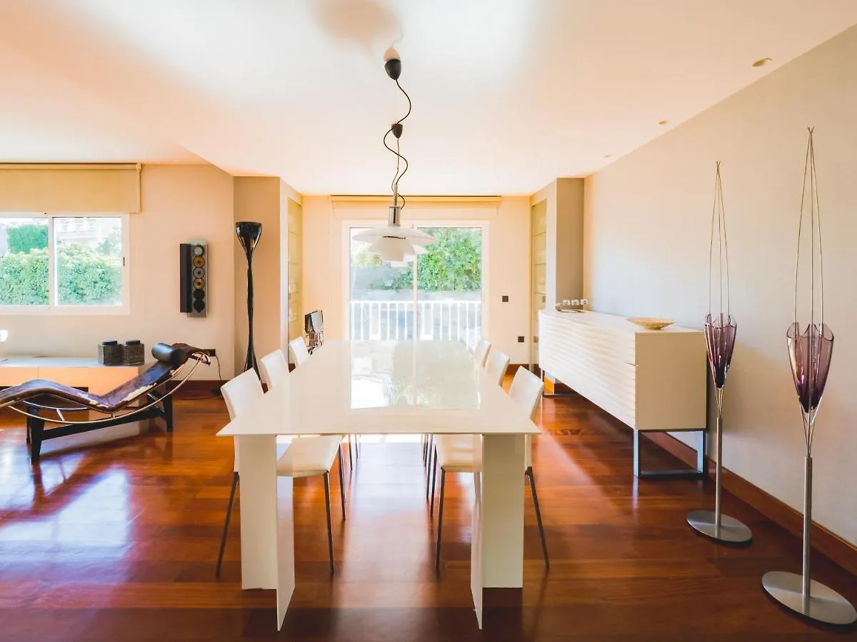 Cubo'S Gibralfaro House Center Villa Malaga 0*,