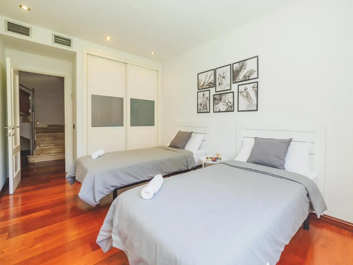 Cubo'S Gibralfaro House Center Villa Malaga