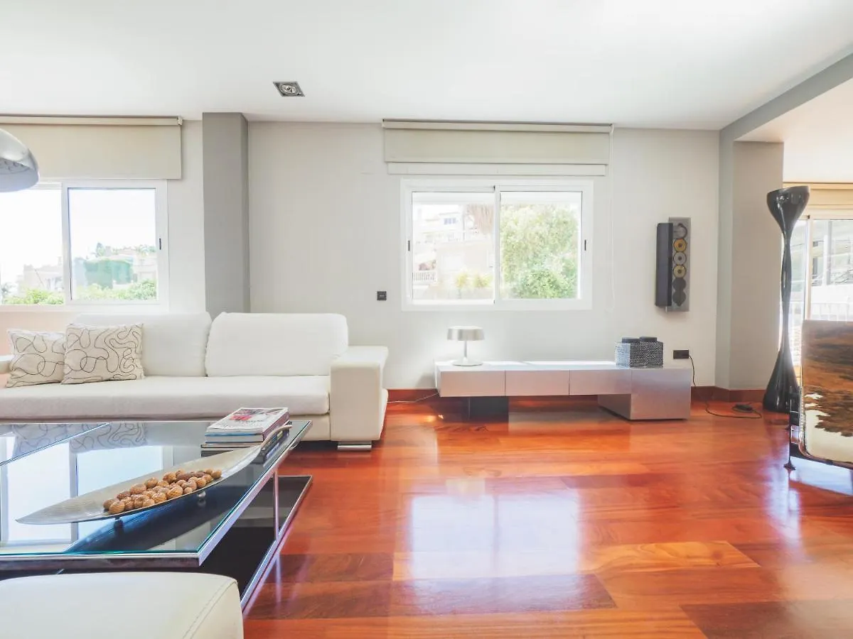 Cubo'S Gibralfaro House Center Villa Malaga 0*,  Spain