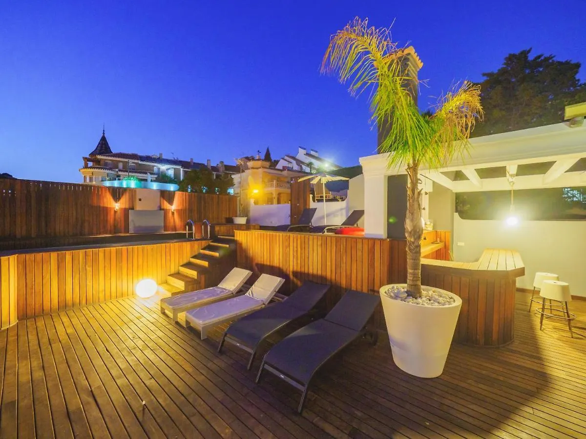 Cubo'S Gibralfaro House Center Villa Malaga 0*,