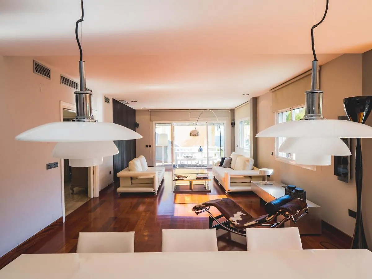 Cubo'S Gibralfaro House Center Villa Malaga 0*,